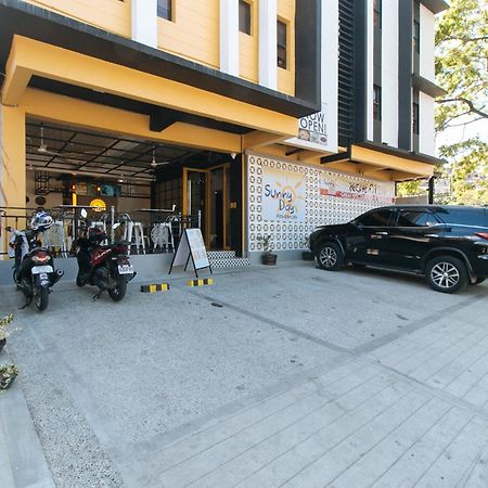 Sunny Day Residences Antipolo Luaran gambar