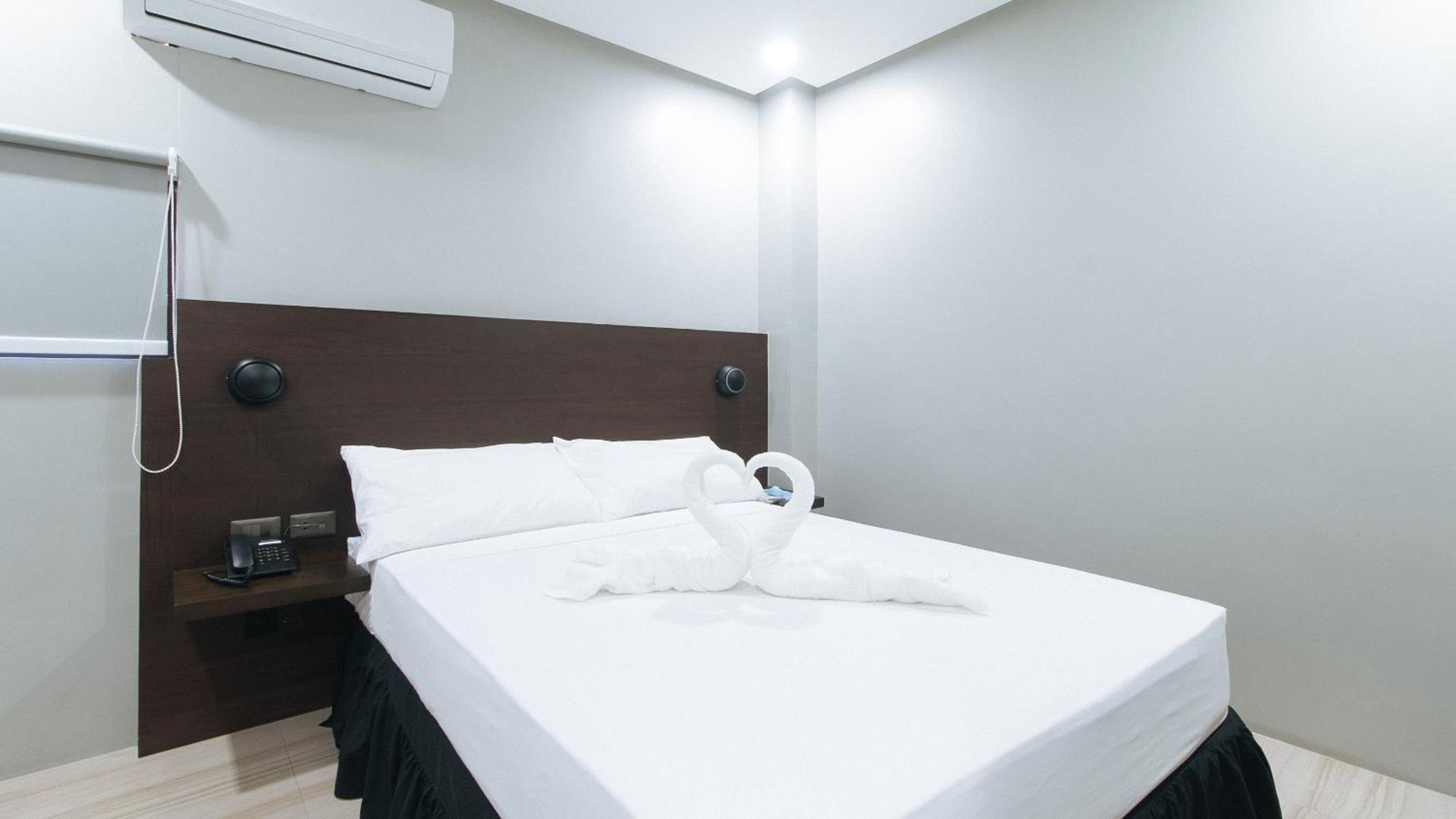 Sunny Day Residences Antipolo Luaran gambar