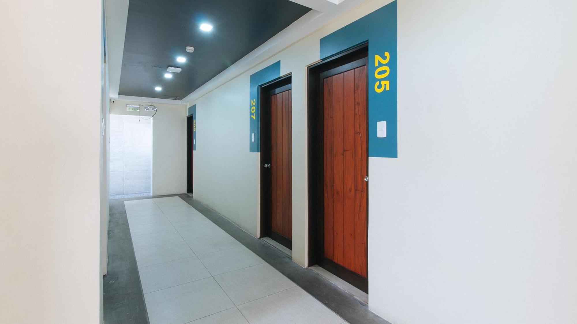 Sunny Day Residences Antipolo Luaran gambar