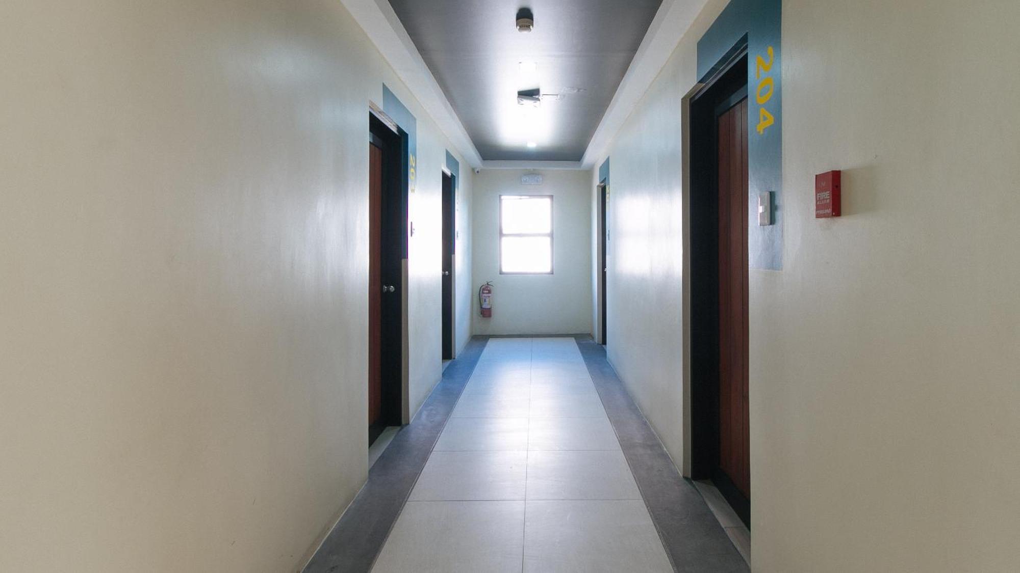 Sunny Day Residences Antipolo Luaran gambar